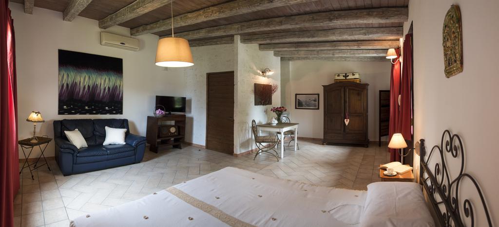 ميليندونيو Alba Bed & Breakfast المظهر الخارجي الصورة